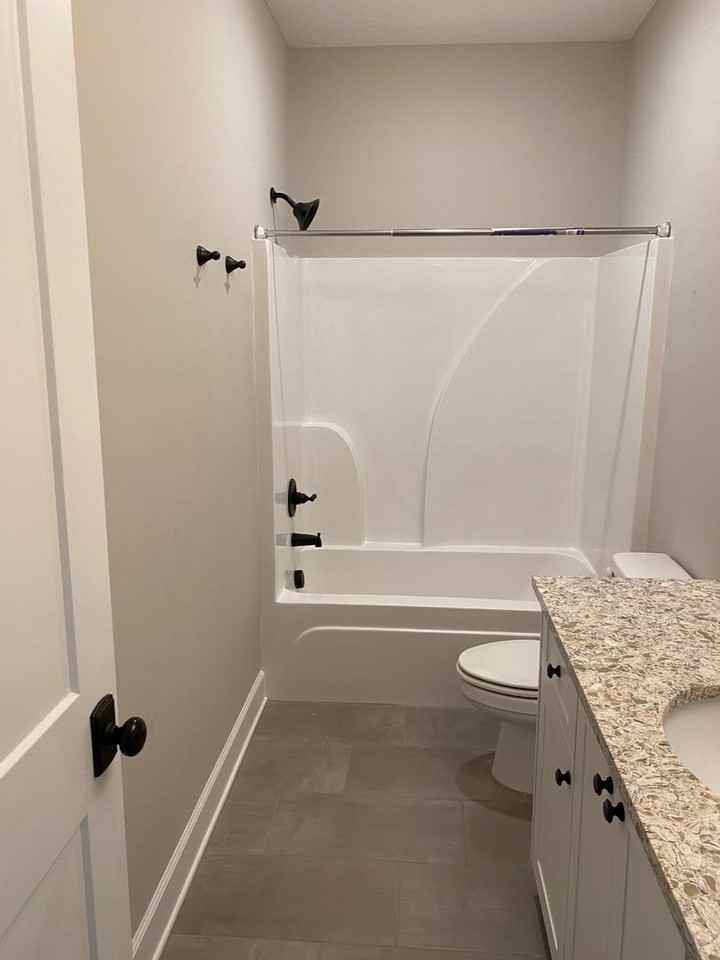 1958 Avenel Ln - Photo 4 of 13