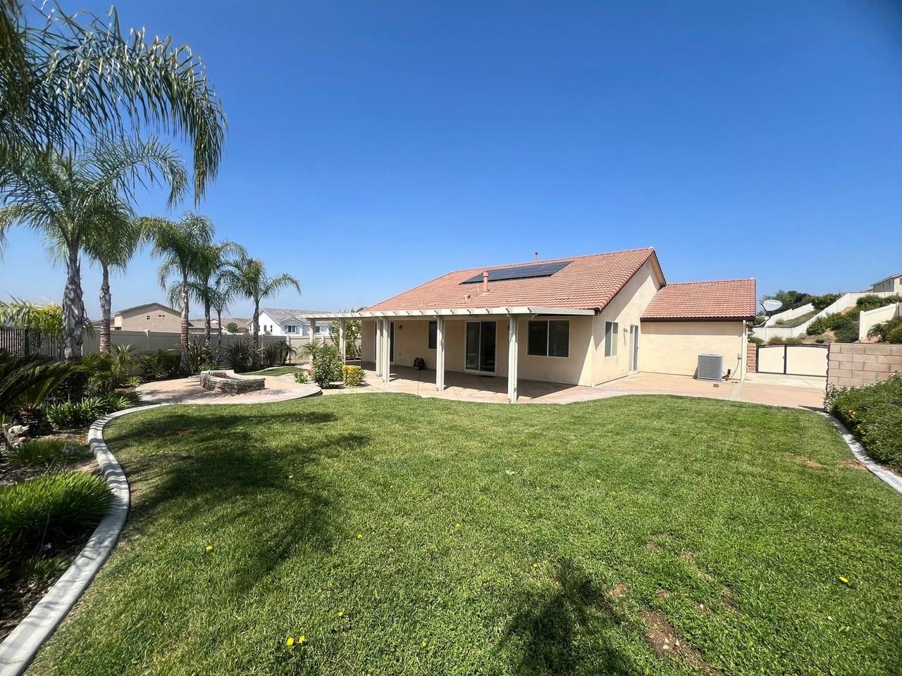 1535 Sandy Hill Dr - Photo 2 of 30