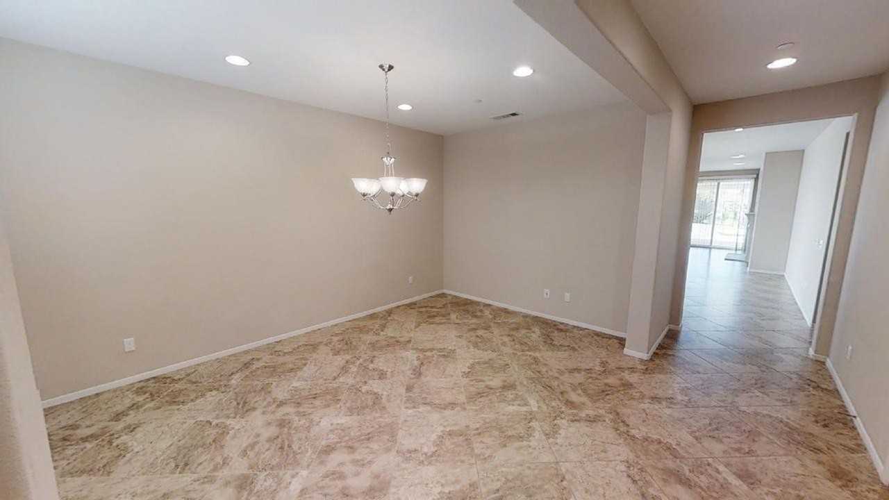 1535 Sandy Hill Dr - Photo 4 of 30