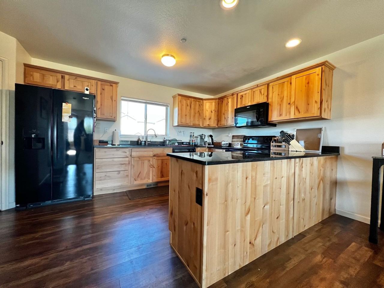 3660 W 25th St #1402 - Photo 4 of 22