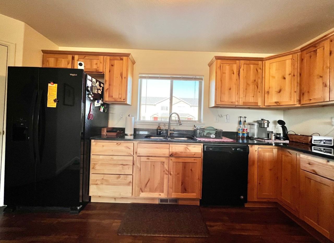 3660 W 25th St #1402 - Photo 6 of 22