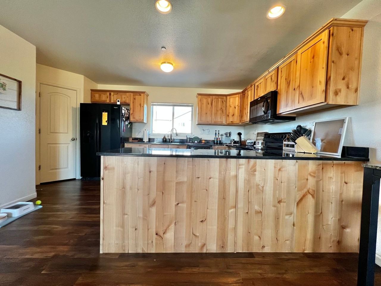 3660 W 25th St #1402 - Photo 7 of 22