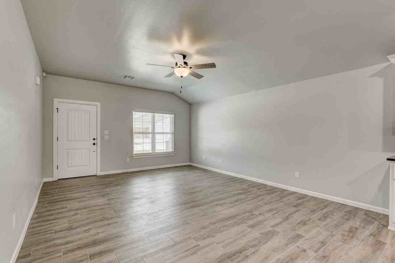 710 League Cir - Photo 5 of 24
