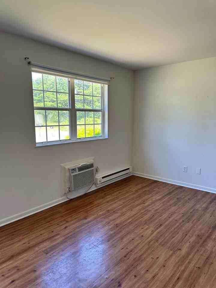 7610 Bellehaven Dr - Photo 3 of 6