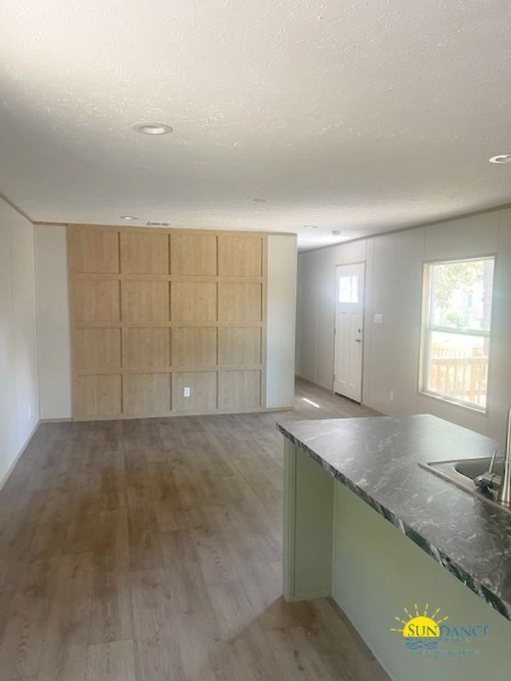 73 Argyle Railroad Ave - Photo 3 of 9