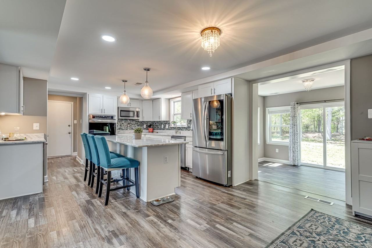 11315 Demmy Way - Photo 5 of 37
