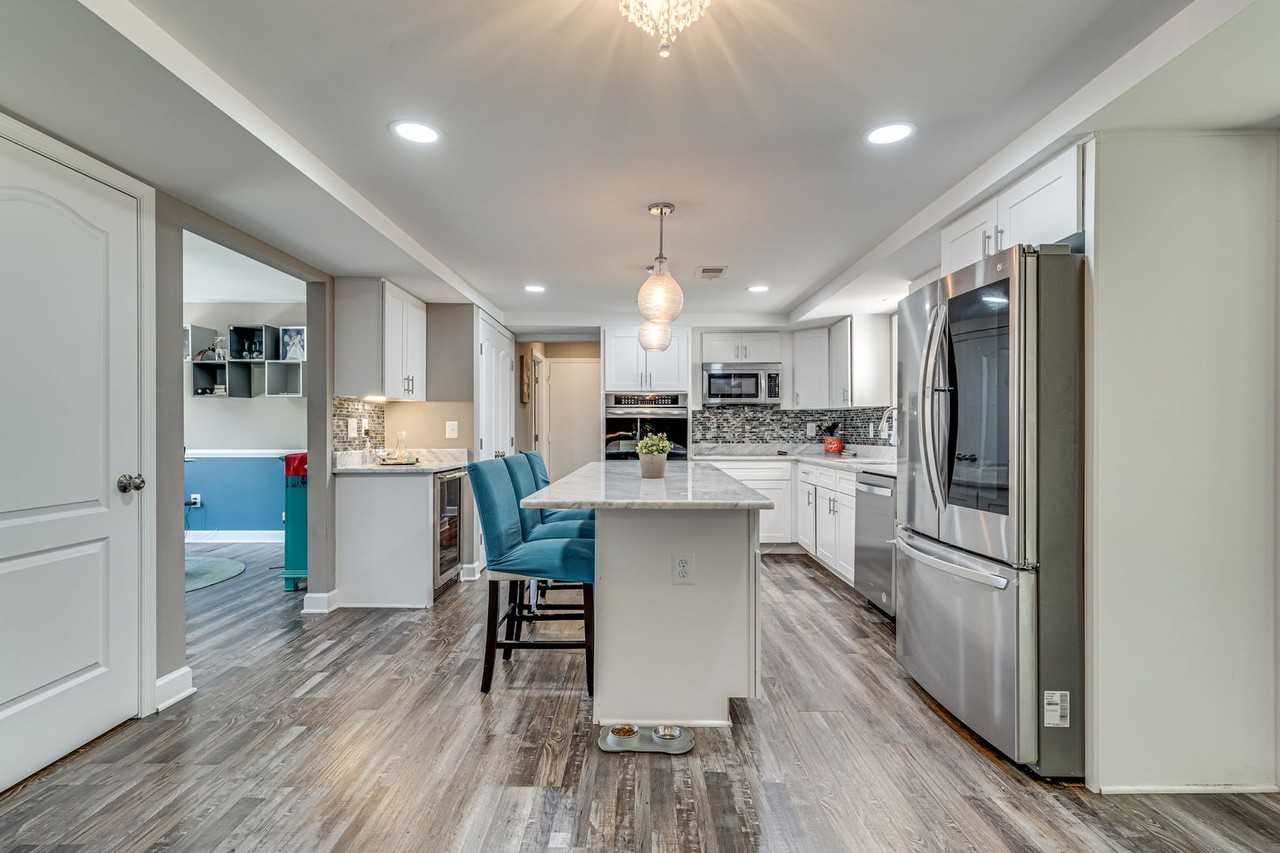 11315 Demmy Way - Photo 6 of 37