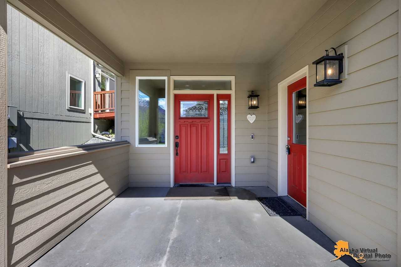 20487 Birch Crest Ln - Photo 3 of 50