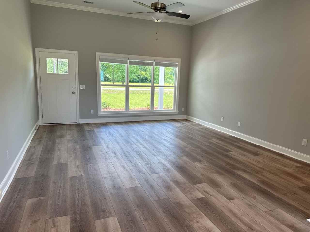 79 Ennis Rd - Photo 3 of 50