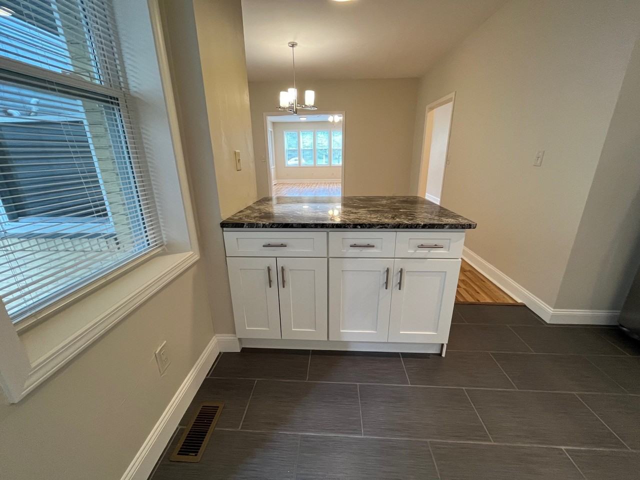 5617 E Liberty Blvd #1 - Photo 6 of 42