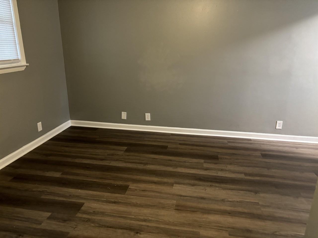 406 N Houston Rd #4 - Photo 3 of 15