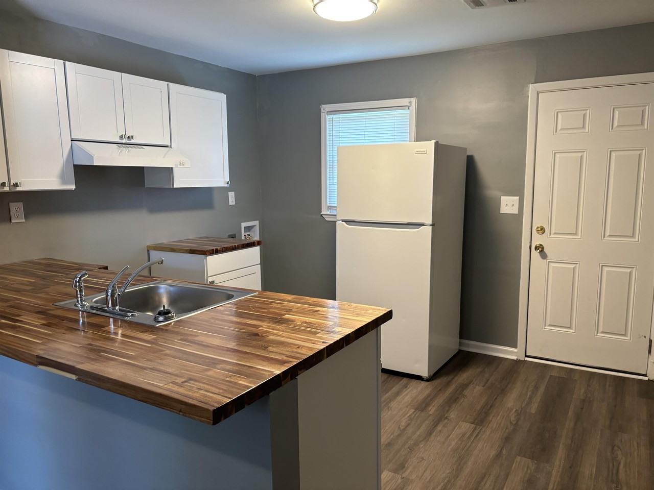 406 N Houston Rd #4 - Photo 4 of 15