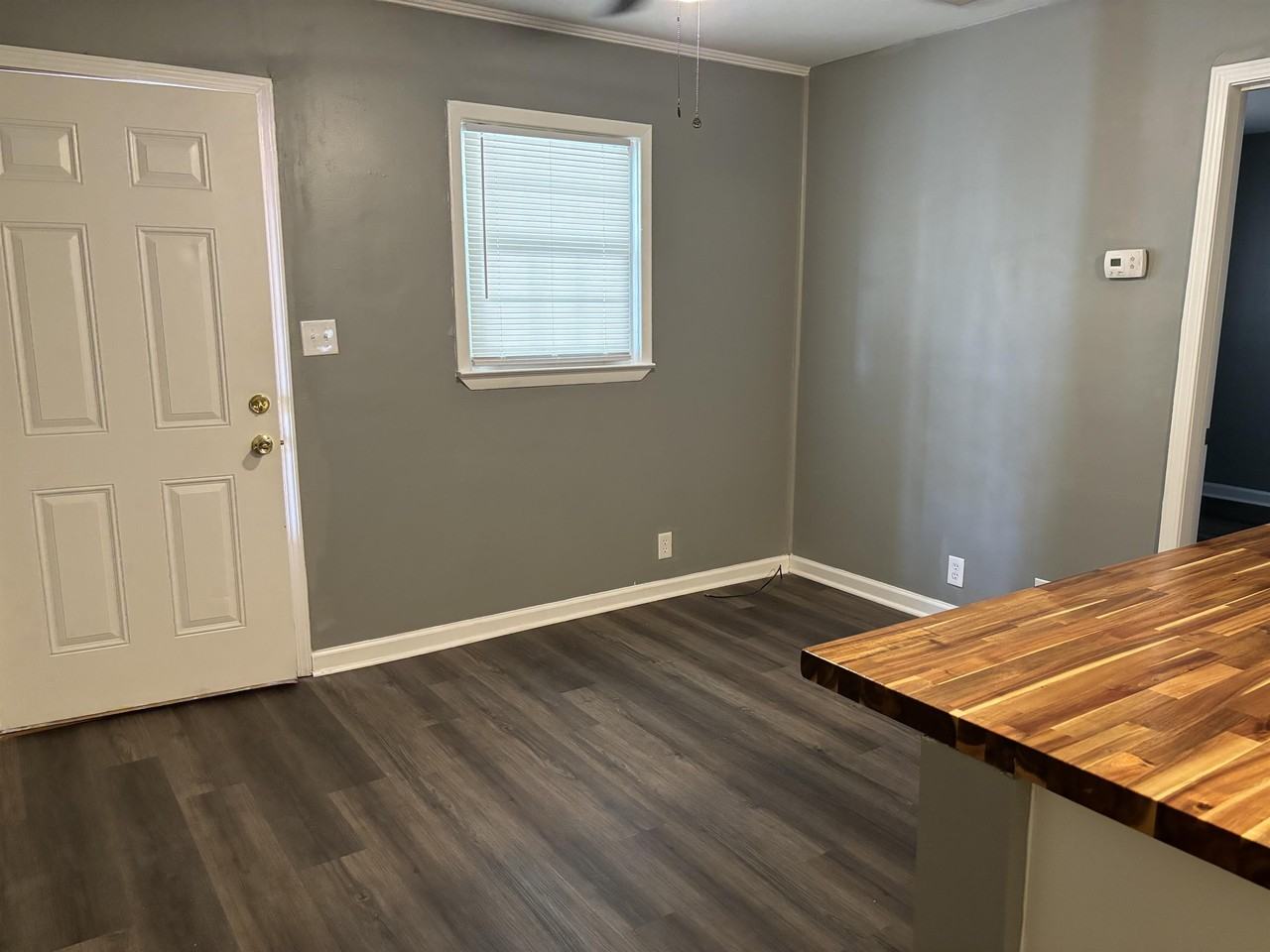 406 N Houston Rd #4 - Photo 5 of 15