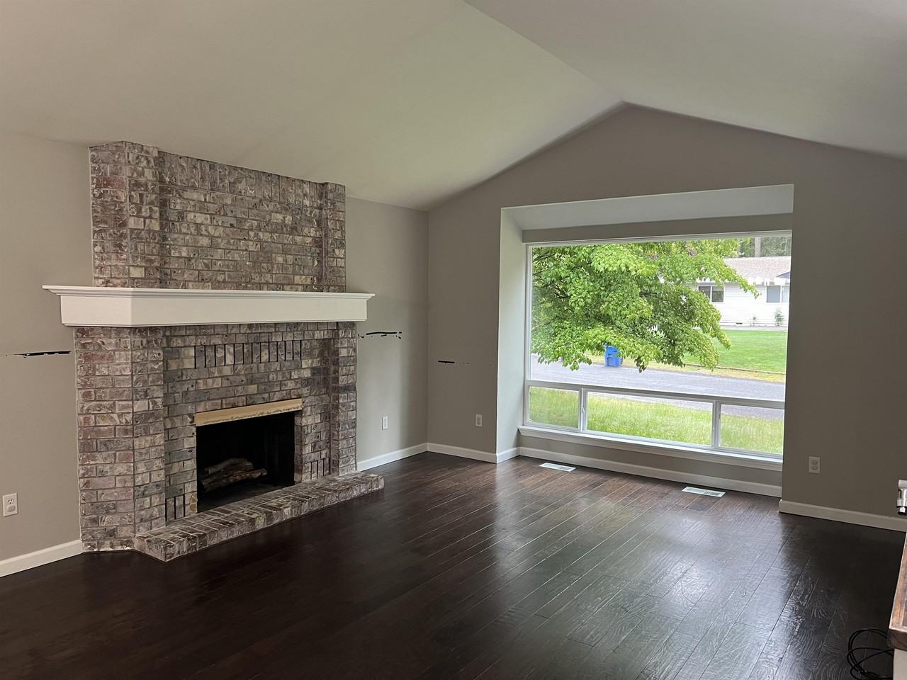 1017 35th Street Ct Nw #1 - Photo 6 of 20