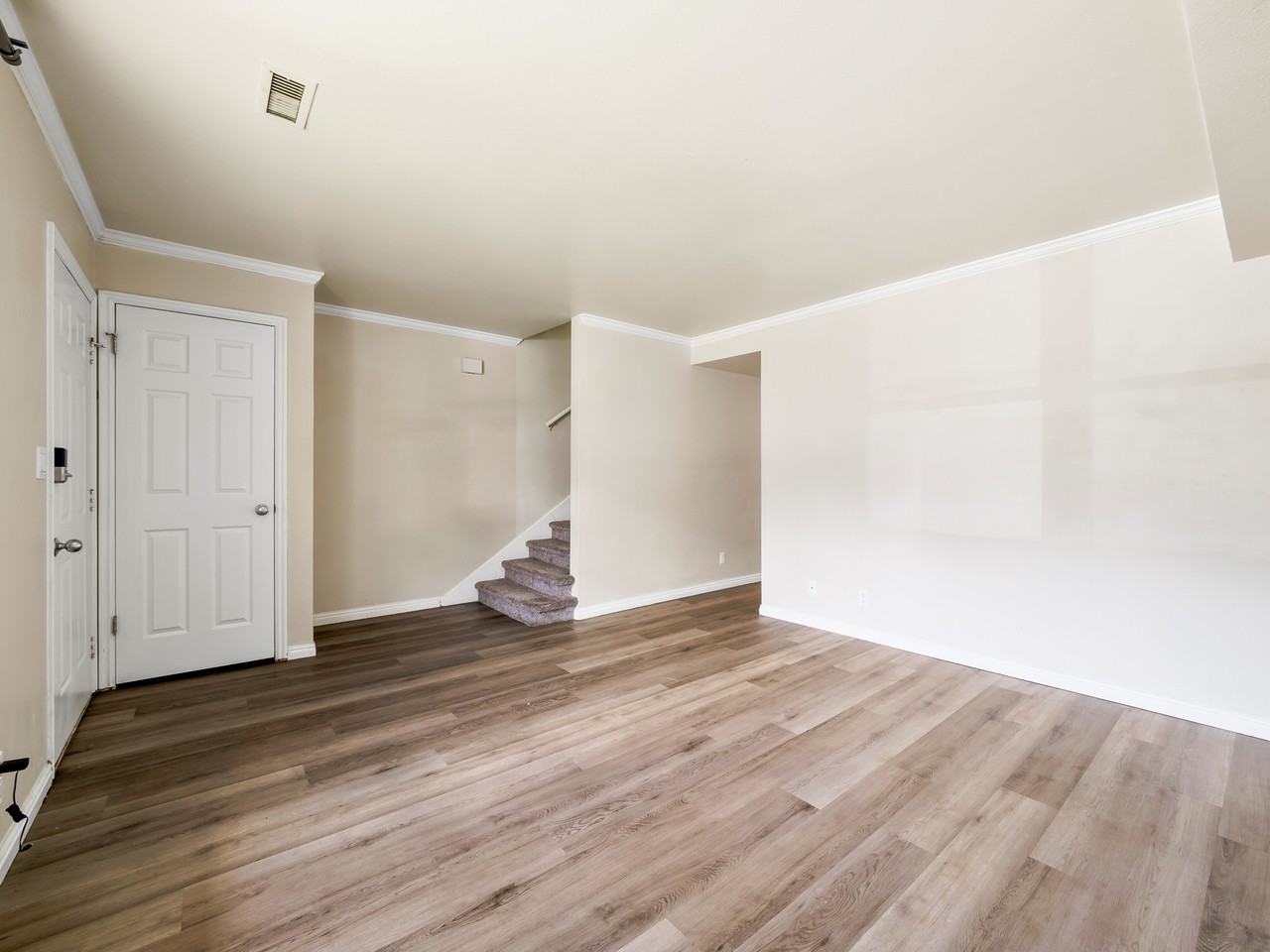 715 E 950 S #715 - Photo 2 of 31