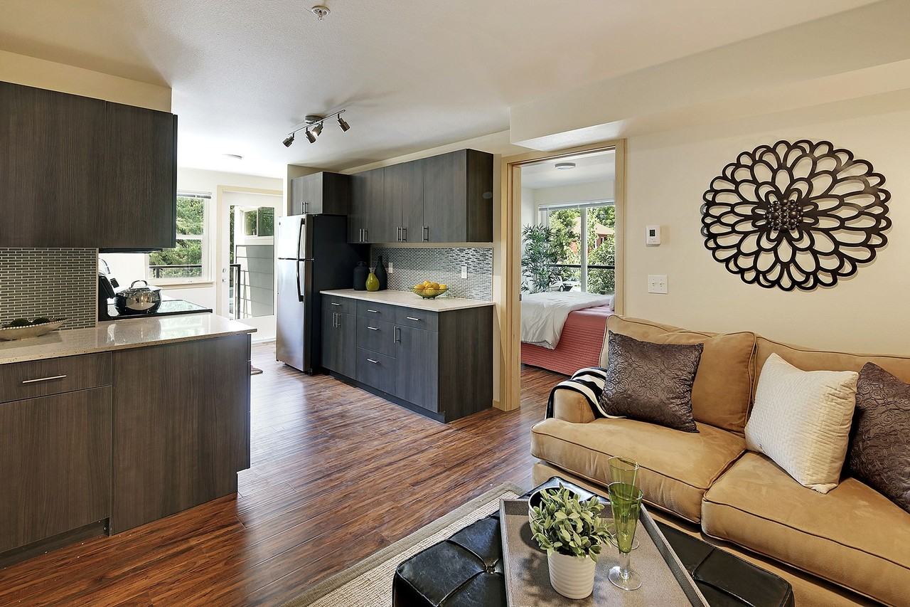 Glendale is now Leasing! - Photo 2 of 32