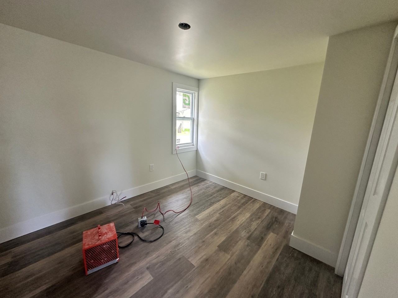 25 Heartz Rd - Photo 7 of 12