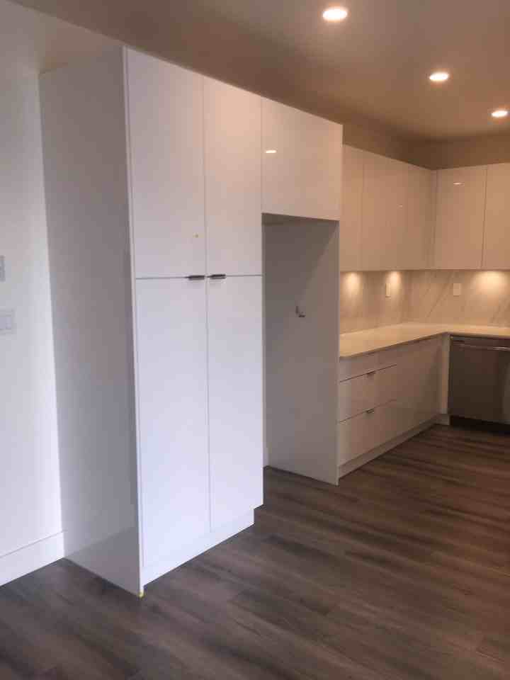 8447 202 Street - Photo 6 of 28