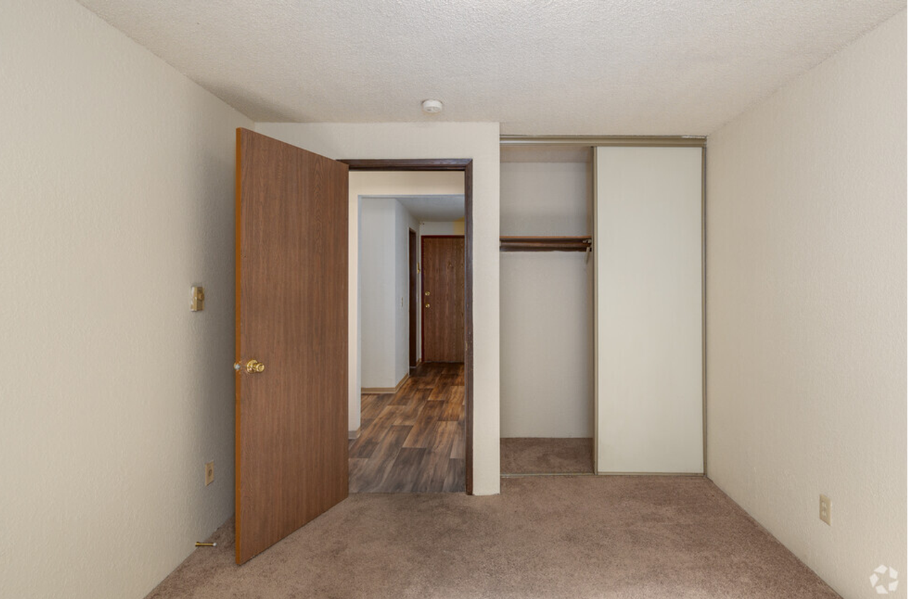 Badger Apartments is now Leasing! - Photo 4 of 12