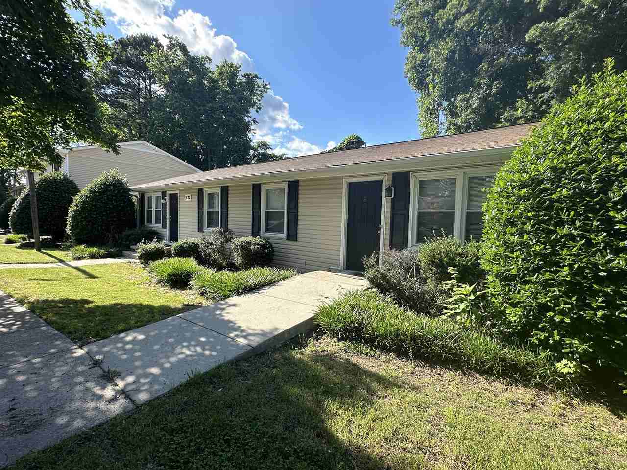 1622 Spring Garden St Apt B 1622B, Greensboro, NC 27403 2 Bedroom