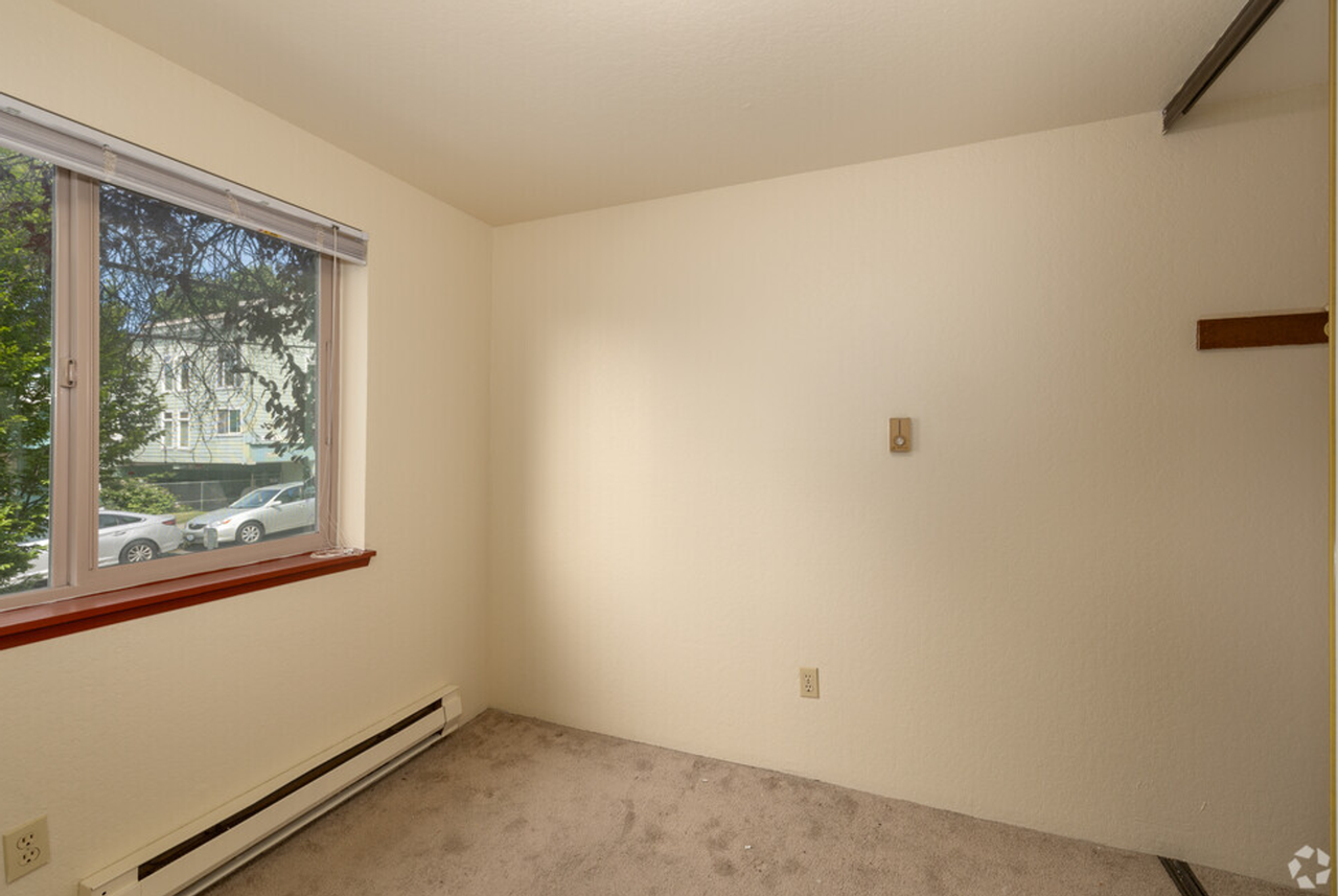 Alder Apartments is now Leasing! - Photo 5 of 6