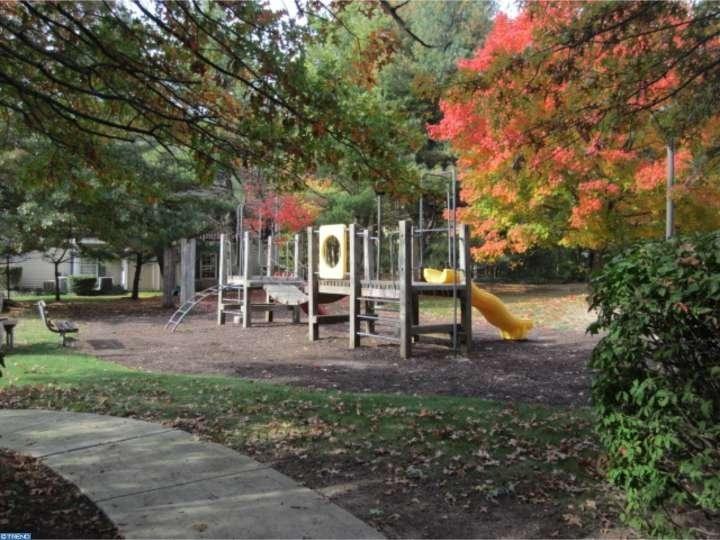 12 Chambord Ct - Photo 2 of 22