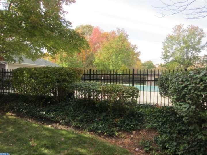 12 Chambord Ct - Photo 3 of 22