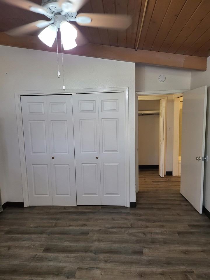 1728 W. Shaw Ave-G #28G - Photo 6 of 20