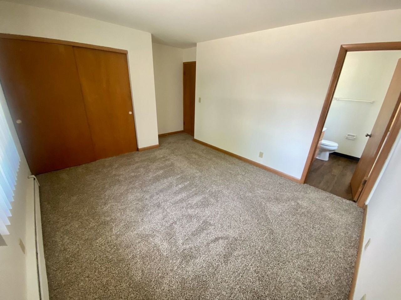 Reid Terrace - Photo 5 of 11