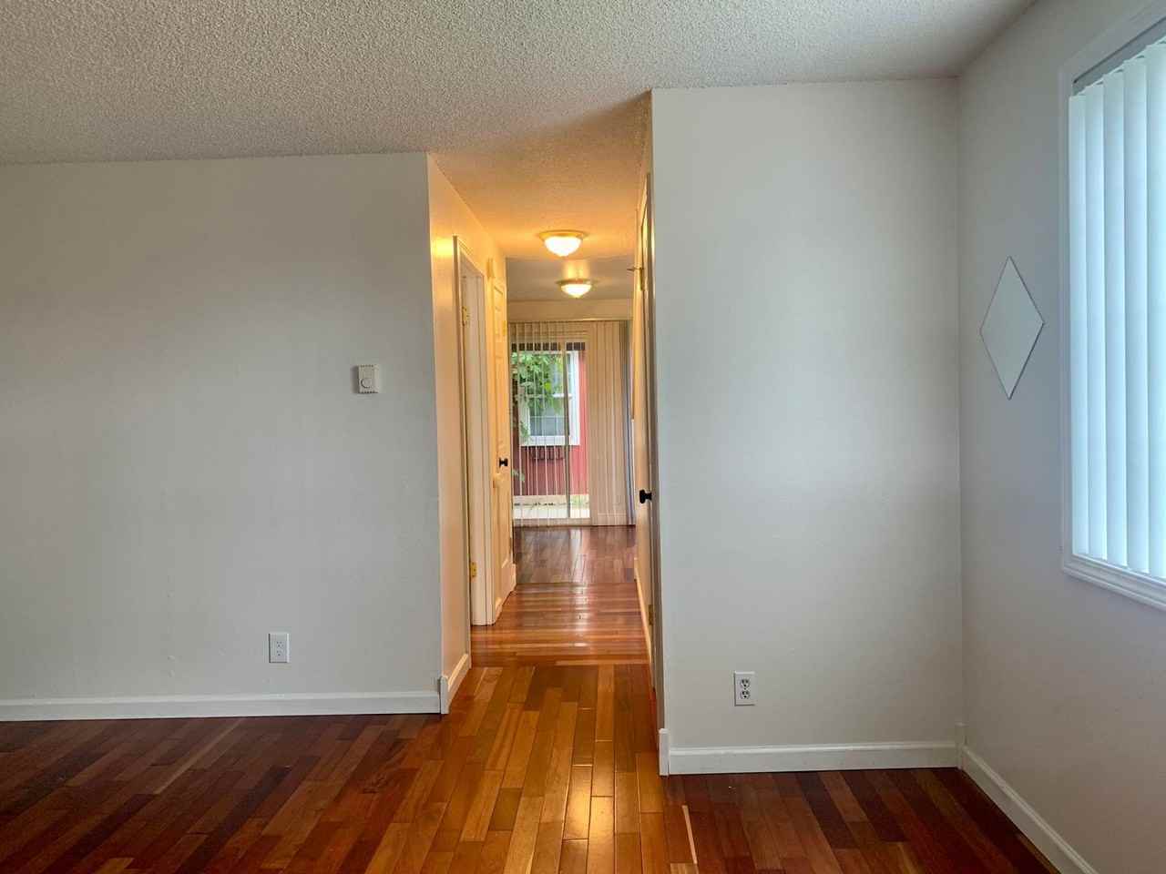 A415-419 - Photo 2 of 28