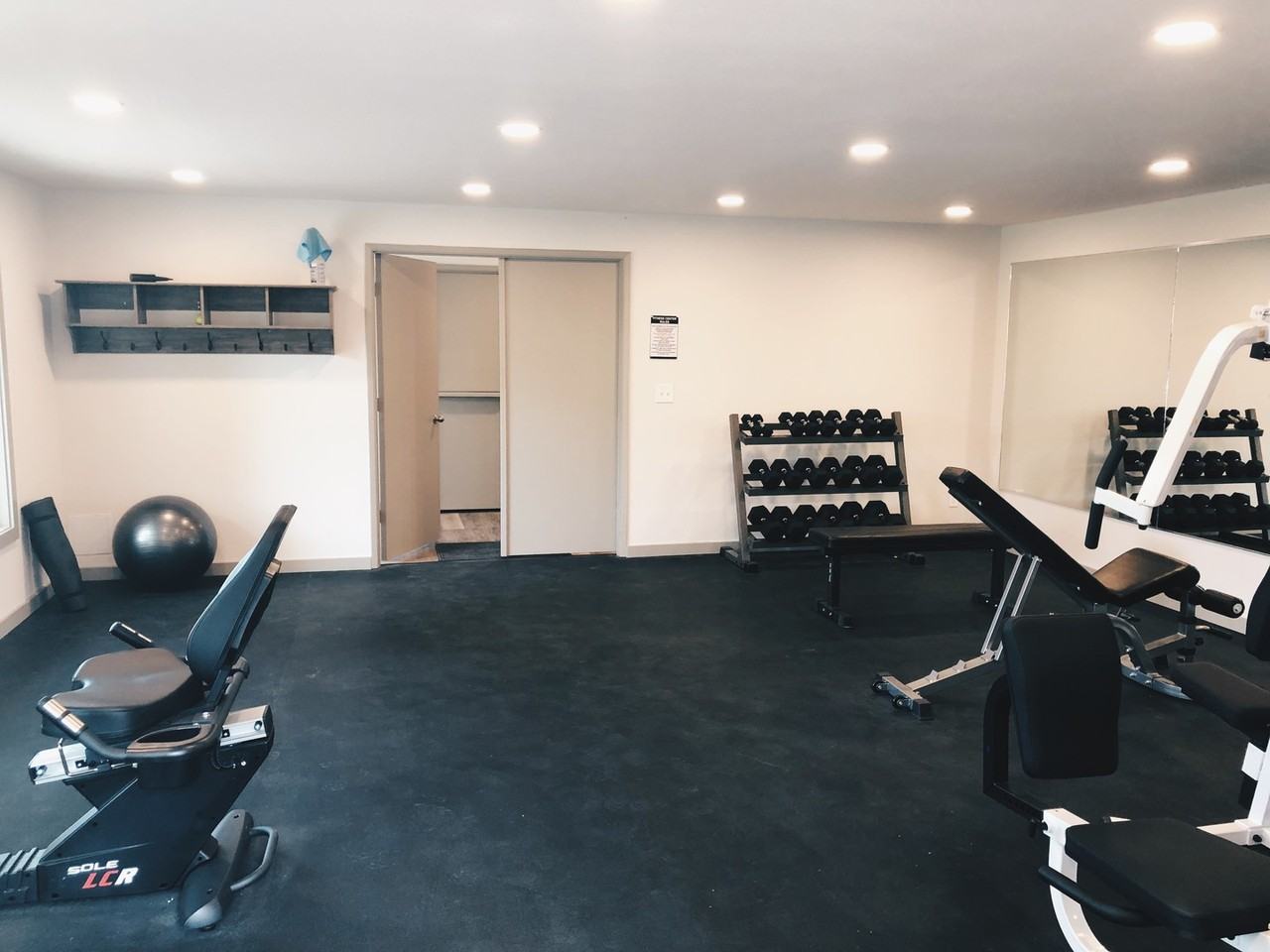 Brookhaven - Photo 2 of 34