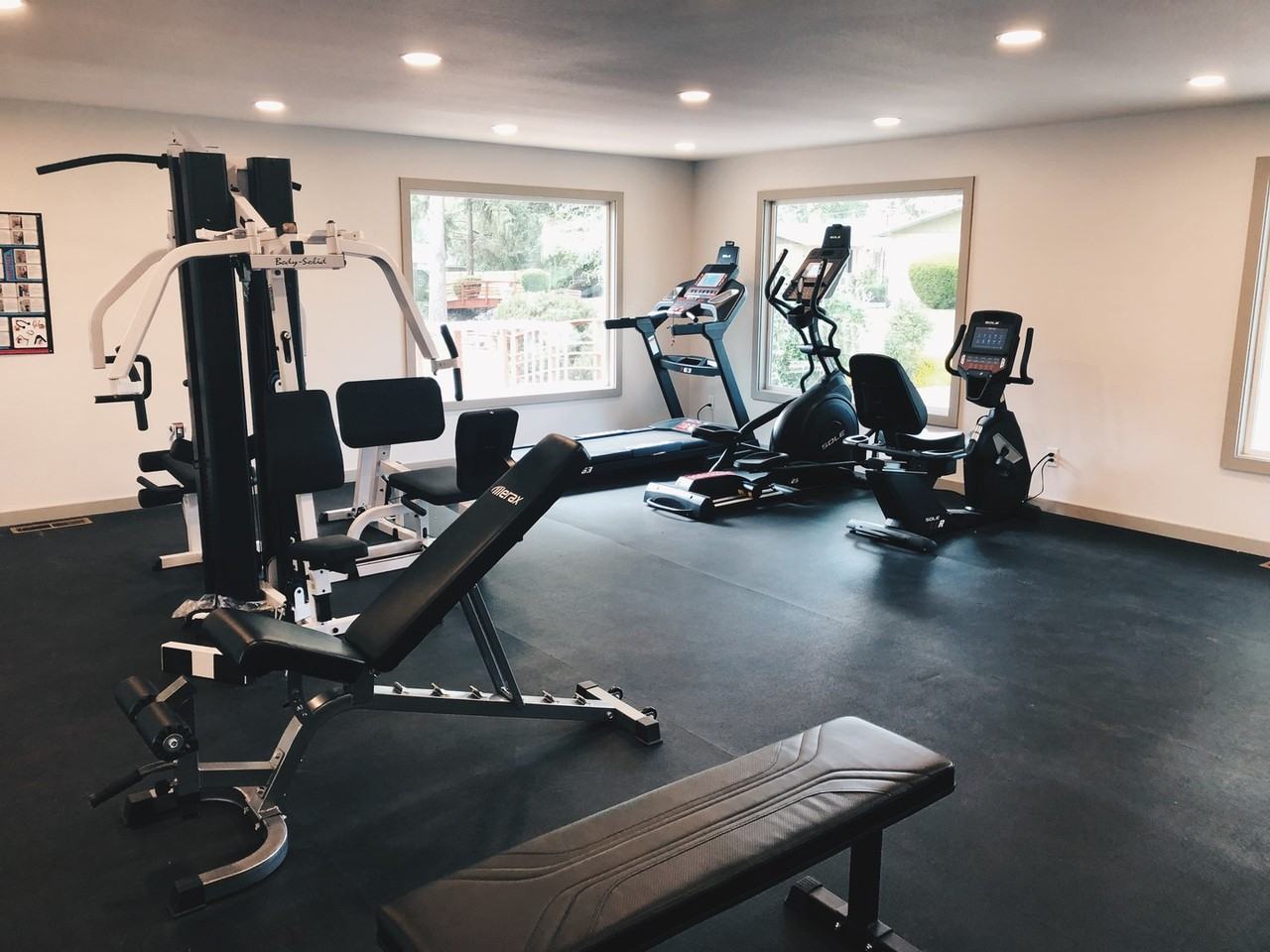 Brookhaven - Photo 3 of 34