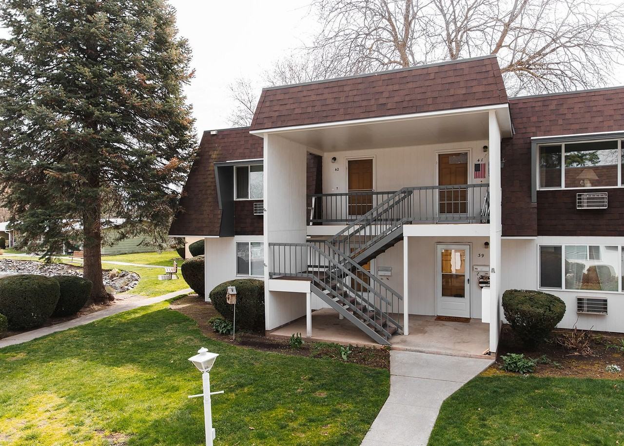 Brookhaven - Photo 7 of 34