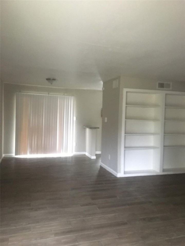 5625 Antoine Dr #708 - Photo 6 of 6