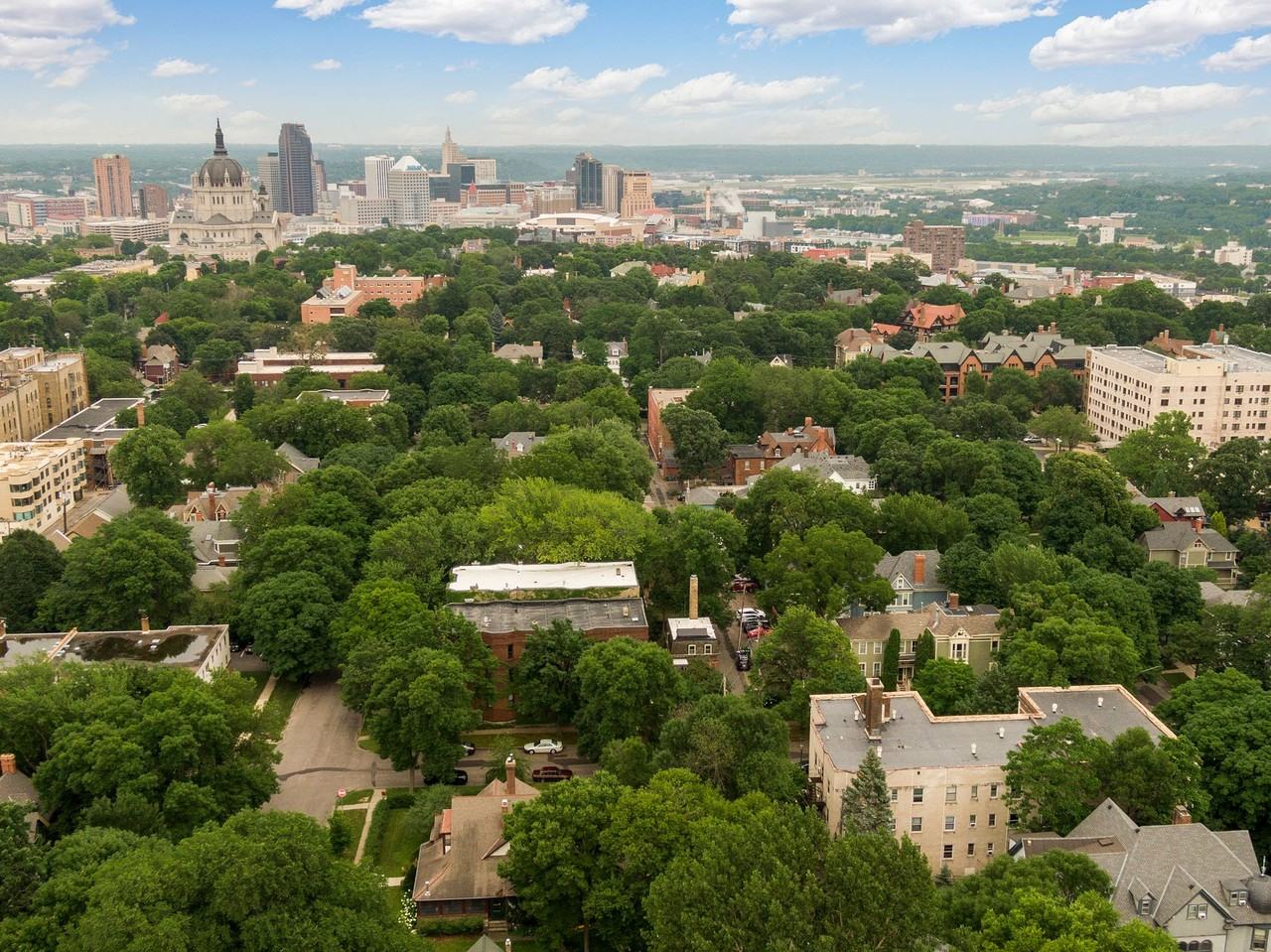 Ashland Apartments - Photo 2 of 25