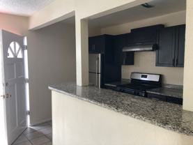 Beautiful Studio apartment in the heart of Pacific Beach! - Photo 1 of 1