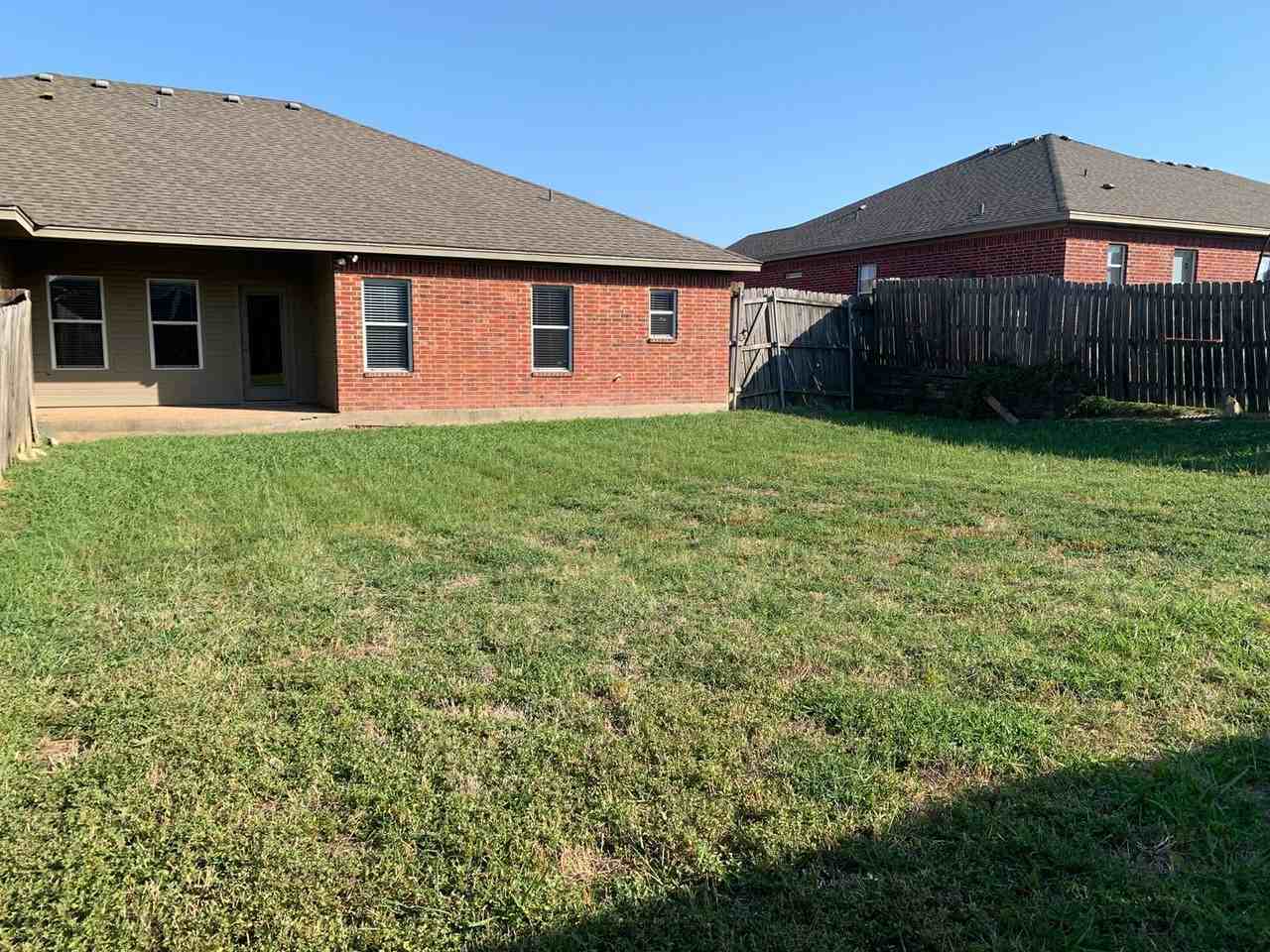 Beauford 3125 - 3129 - Photo 2 of 18