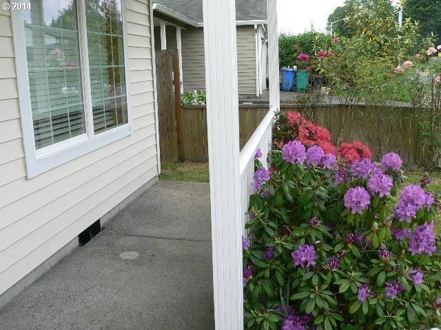 4707 Ne 39th St - Photo 2 of 15