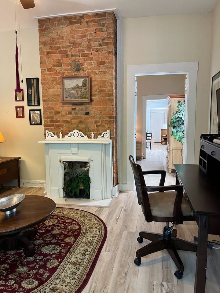 611 W Magnolia Ave - Photo 2 of 19