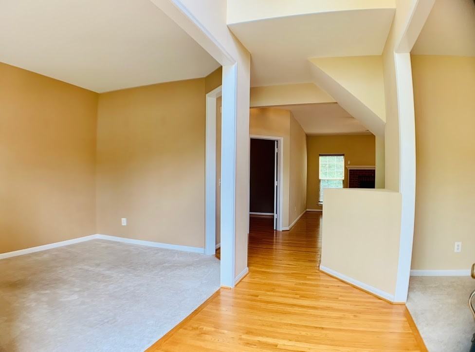 21 Warwick Way - Photo 2 of 44