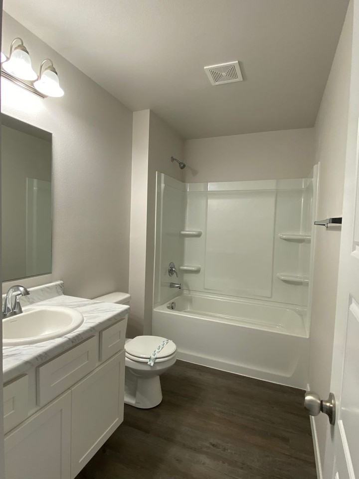 29419 East 80th Street South - Photo 7 of 21