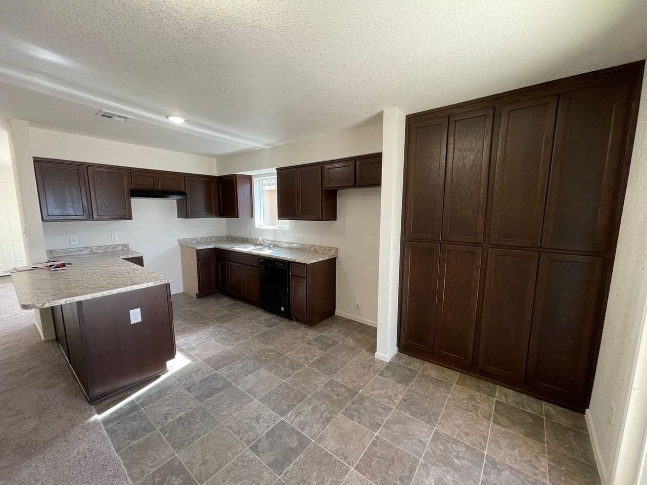 4528 S Desert Willow Way - Photo 2 of 14