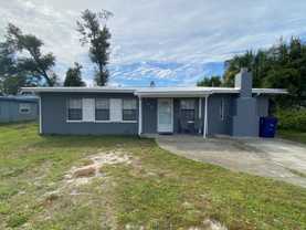 707 Satsuma Ave - Photo 1 of 1