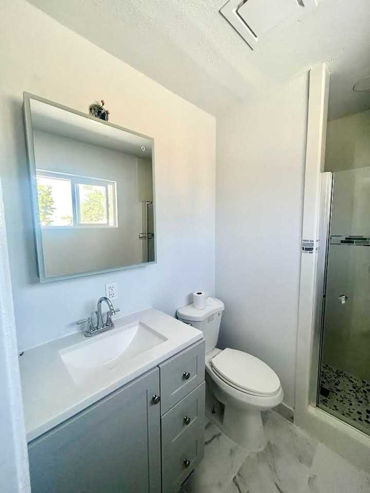 2032 Norwalk St - Photo 4 of 14