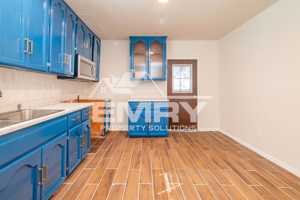 featured image of 1125 S Evergreen Ave