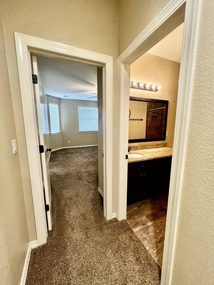 14356 George Cambell Ct - Photo 4 of 45