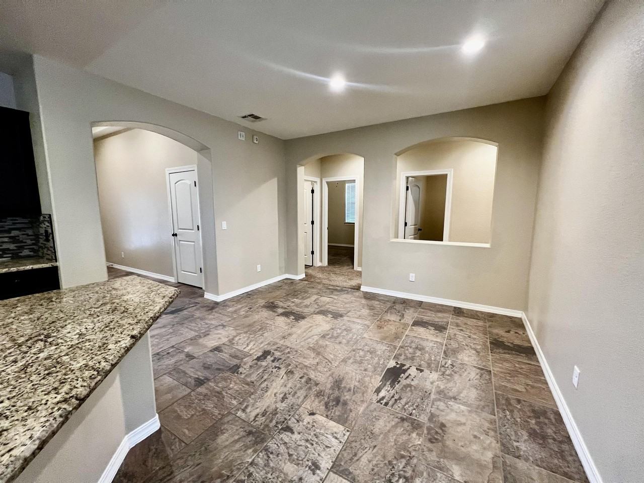 14356 George Cambell Ct - Photo 3 of 45