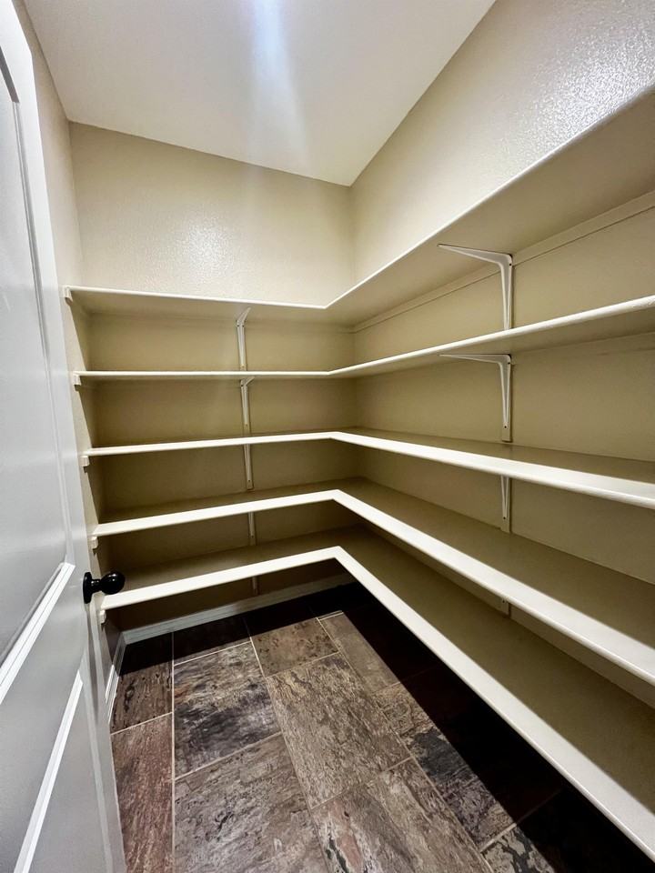 14356 George Cambell Ct - Photo 4 of 45