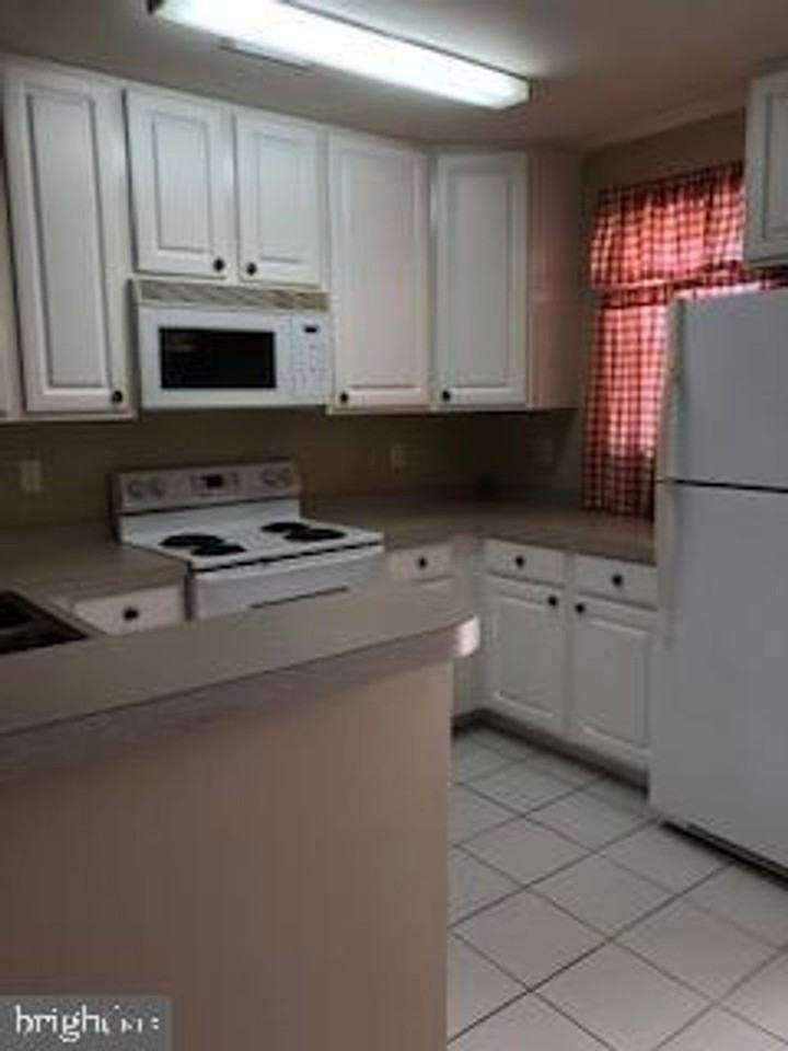 36519 Palm Dr - Photo 2 of 15
