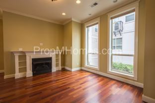 5135 N Williams Ave - Photo 1 of 1